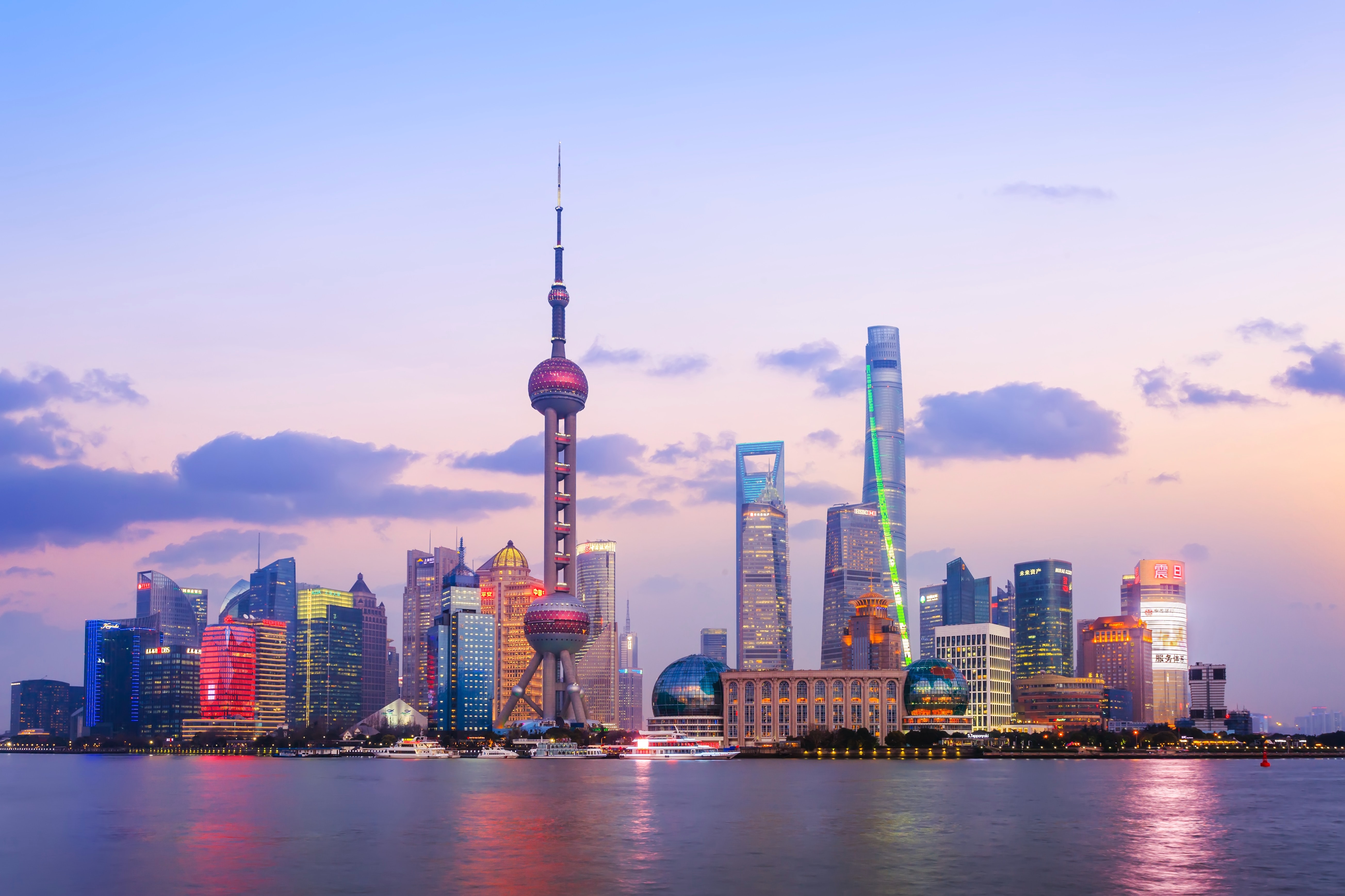 Shanghai Skyline photo by Edward He on Unsplash